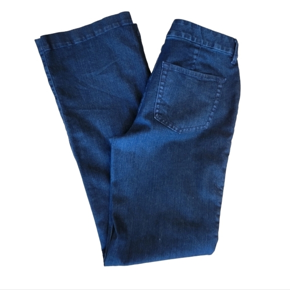 Ann Taylor Signature Flare Denim Jeans Size 6 - Picture 2 of 3